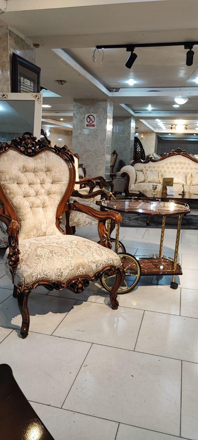 ۹۰ دست مبل موجود وآماده تحویل((طرح تعویض))|مبلمان خانگی و میز عسلی|کرج, جهانشهر|دیوار