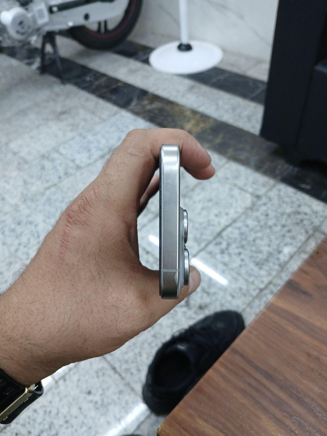 اپل iPhone 15 Pro با حافظهٔ ۲۵۶ گیگابایت|موبایل|تهران, تهرانپارس شرقی|دیوار