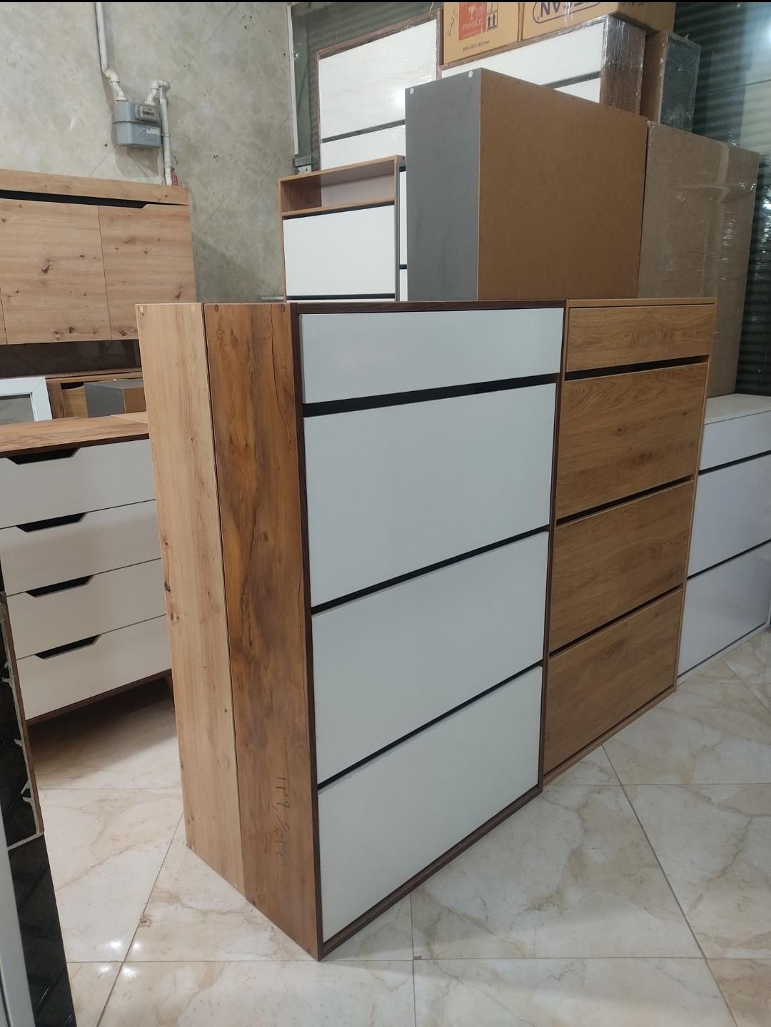 جاکفشی داشبوردی|جاکفشی، کمد، دراور|قزوین, |دیوار