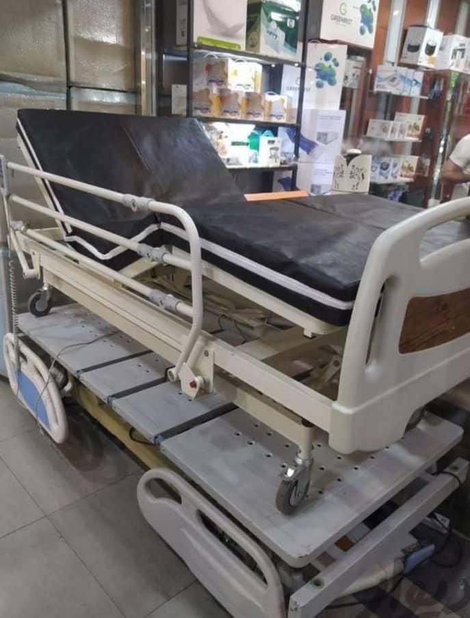 تخت بیمارستانی فروش ویژه/ اجاره/ ویلچر بیمار|آرایشی، بهداشتی، درمانی|تهران, خرمشهر|دیوار