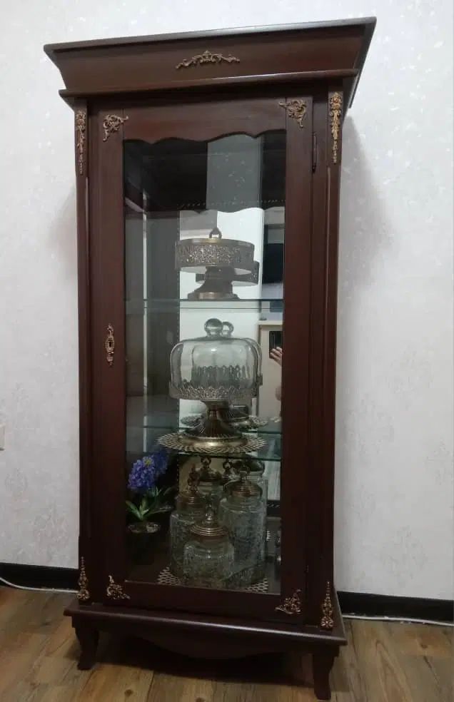 بوفه|بوفه، ویترین، کنسول|رشت, فلسطین|دیوار