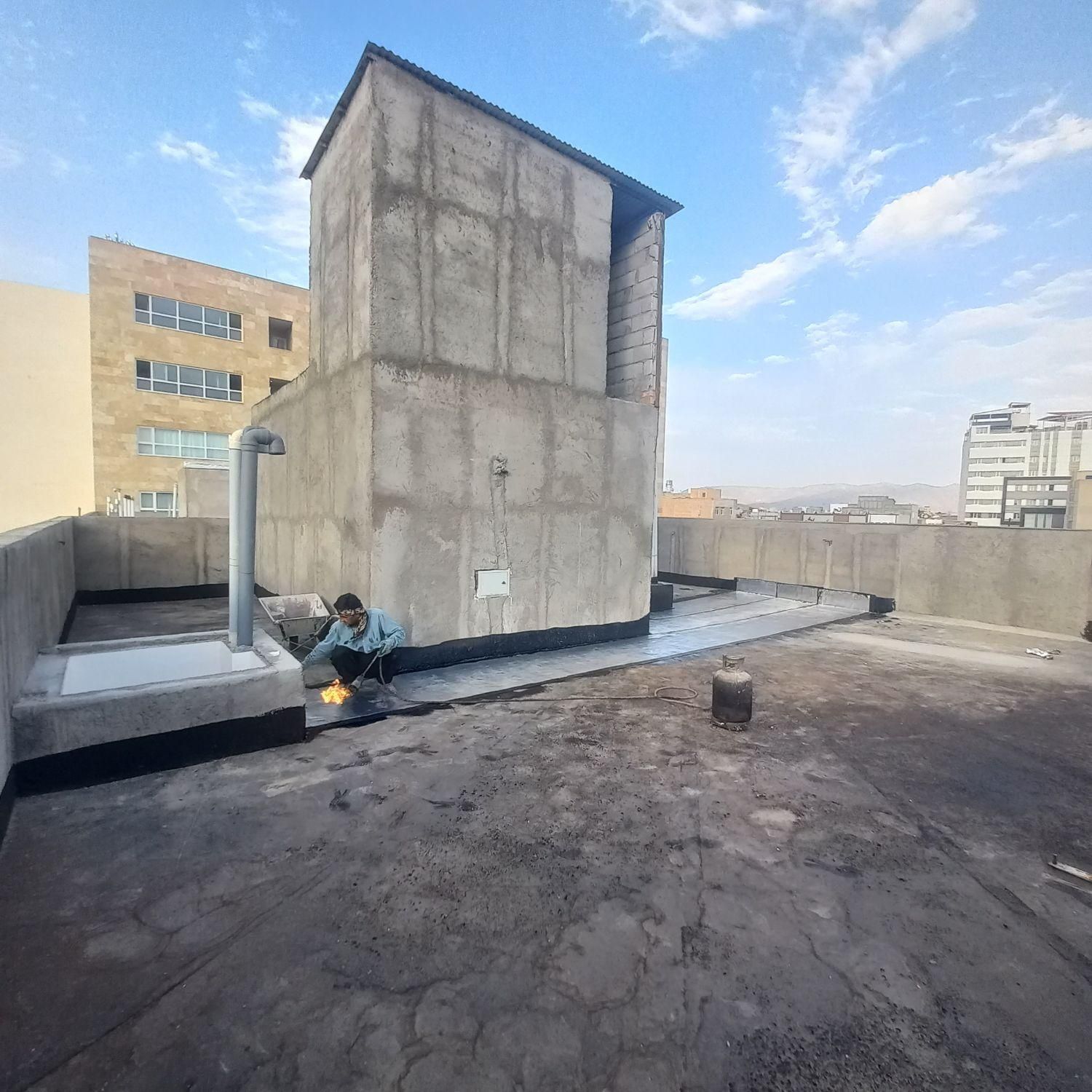 ایزوگام مرادیان فقط|خدمات پیشه و مهارت|میانه, |دیوار