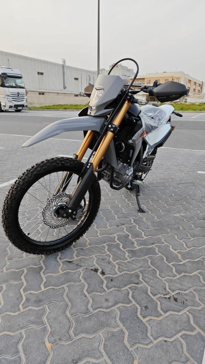 crf300l خشک 2024|موتورسیکلت|تهران, شهر زیبا|دیوار