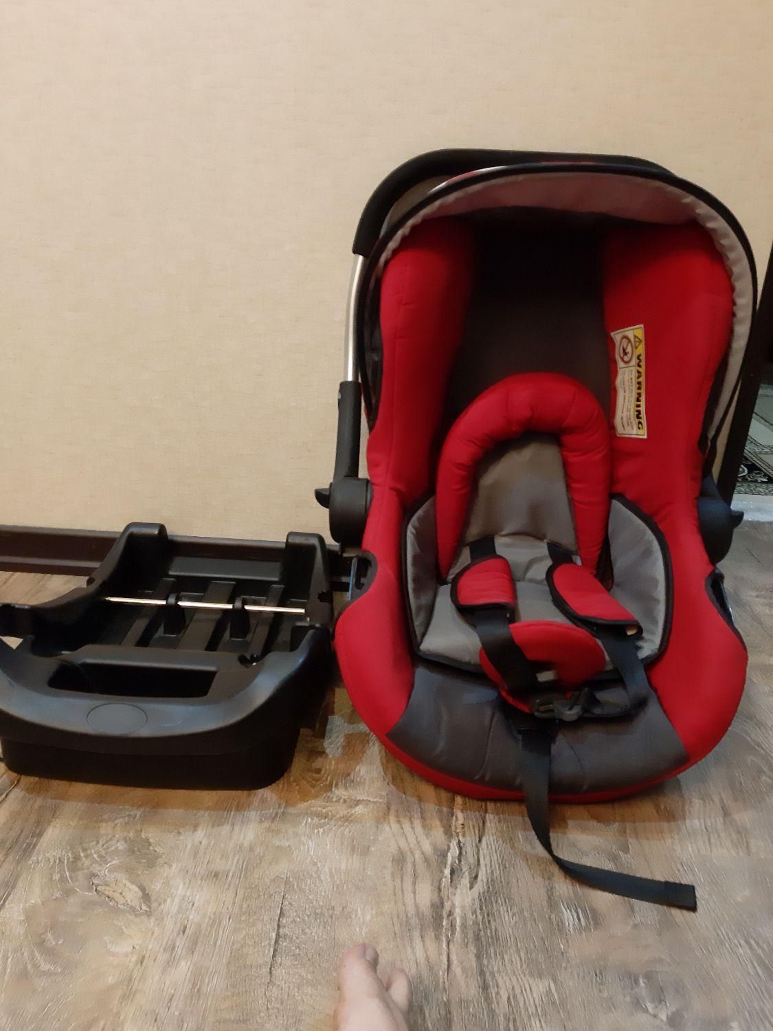 کریر و صندلی ماشین مارک goodbaby|تخت و صندلی بچه|شیراز, زرهی|دیوار