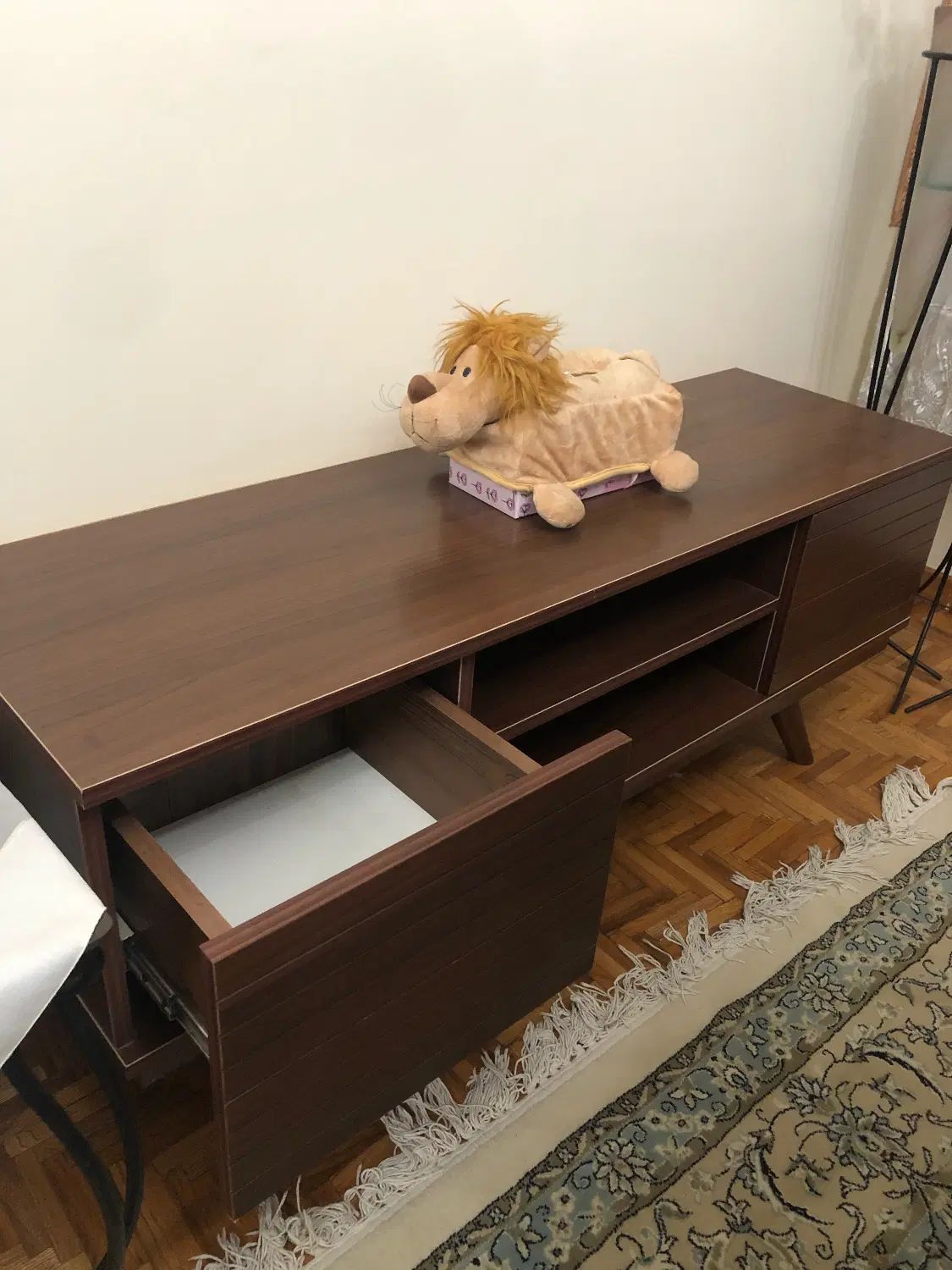 میز تلویزیون چوبی کشودار|میز تلویزیون|تهران, اکباتان|دیوار