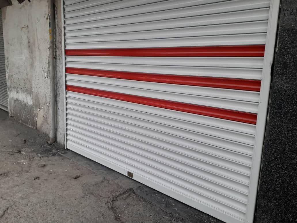 تعمیر انواع درب برقی|خدمات پیشه و مهارت|اصفهان, شاهزید|دیوار