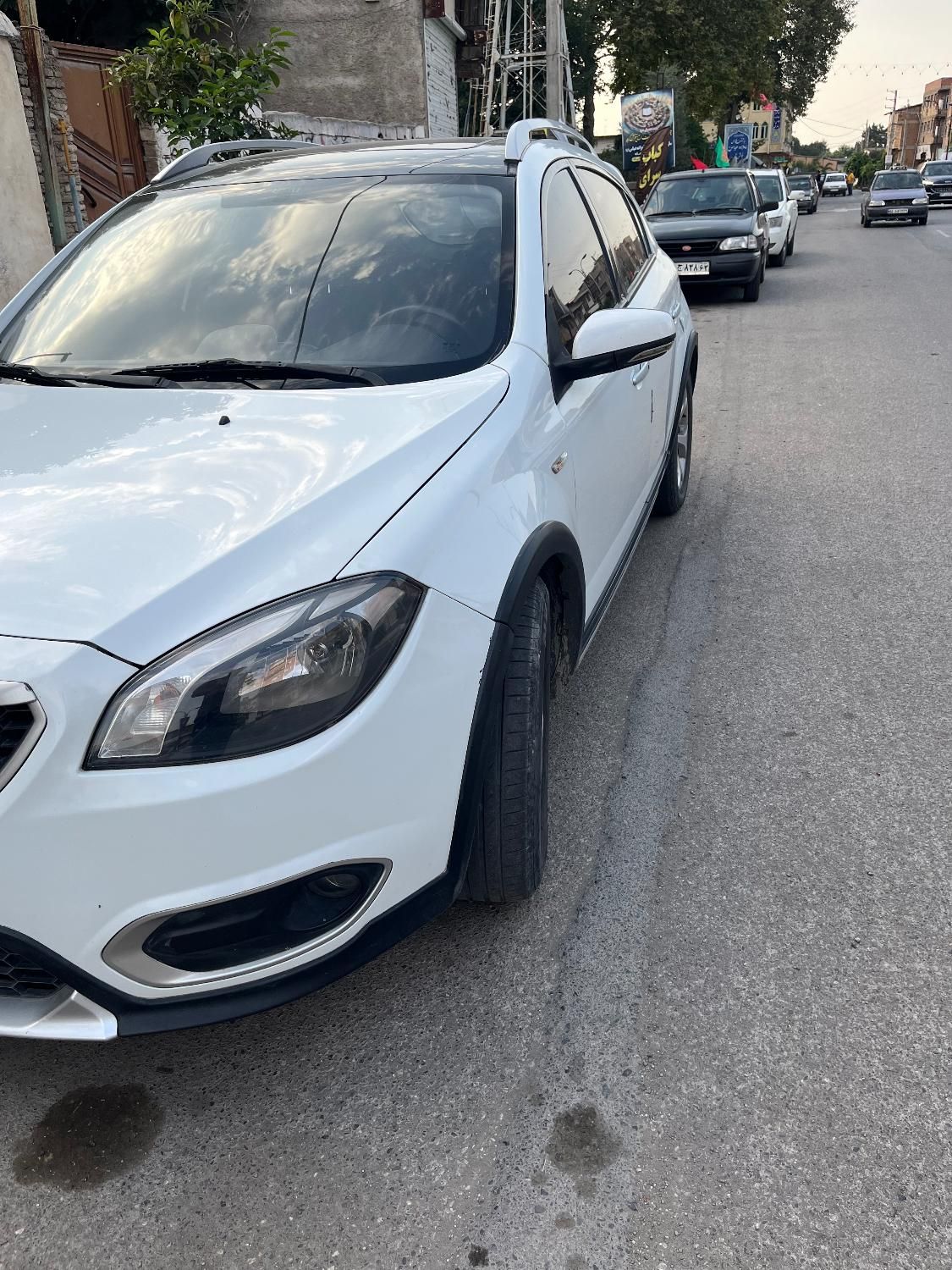 برلیانس H320 اتوماتیک 1500cc، مدل ۱۳۹۶|خودرو سواری و وانت|ساری, |دیوار