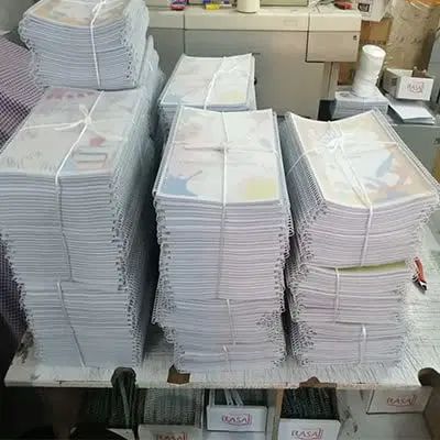 کپی و پرینت و صحافی و فنرزنی و تراکت وپلات ولمینت|خدمات رایانه‌ای و موبایل|کرمان, |دیوار