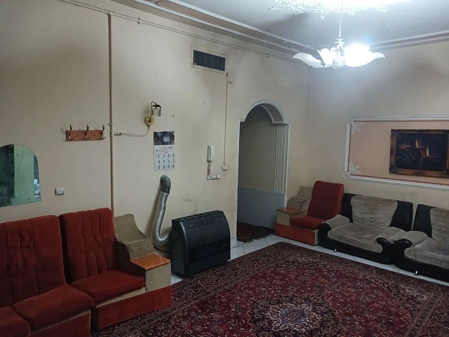 سوئیت ومبله روزانه اطلسی ارم دروازه قران|اجارهٔ کوتاه‌مدت آپارتمان و سوئیت|شیراز, شهرک گلشن|دیوار