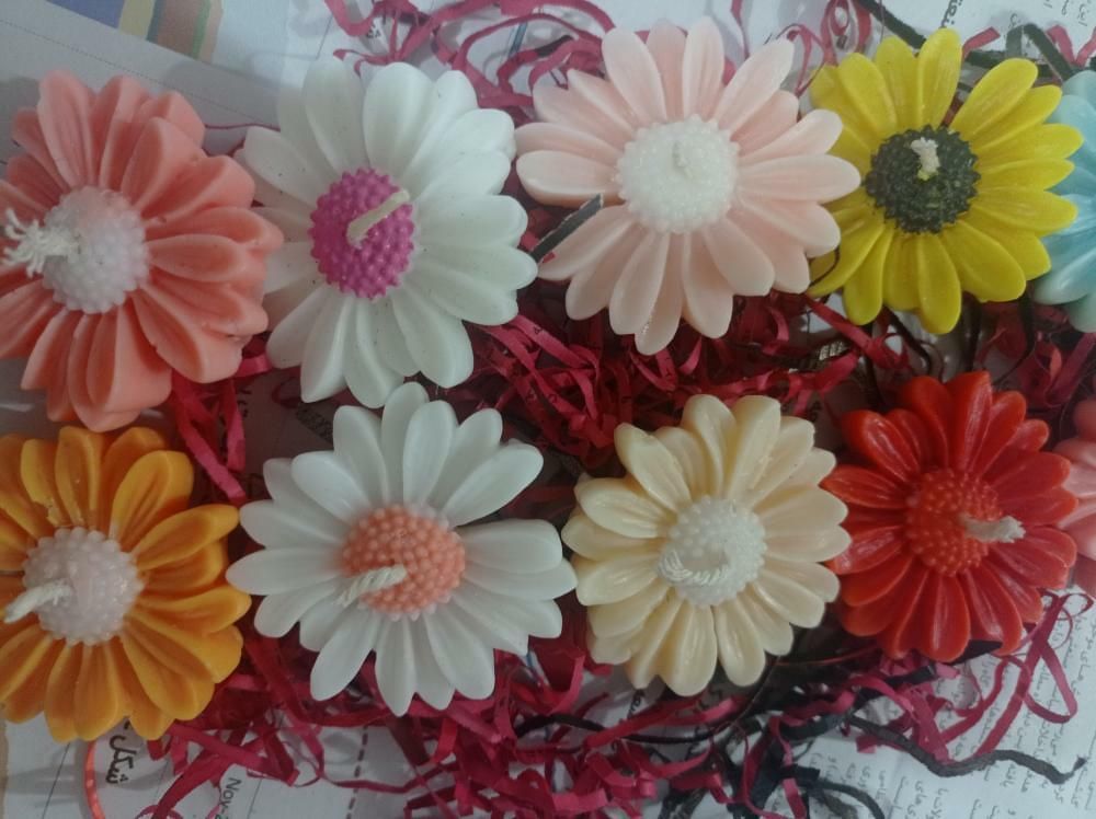 شمع بابونه شناور|صنایع دستی و سایر لوازم تزئینی|فارسان, |دیوار