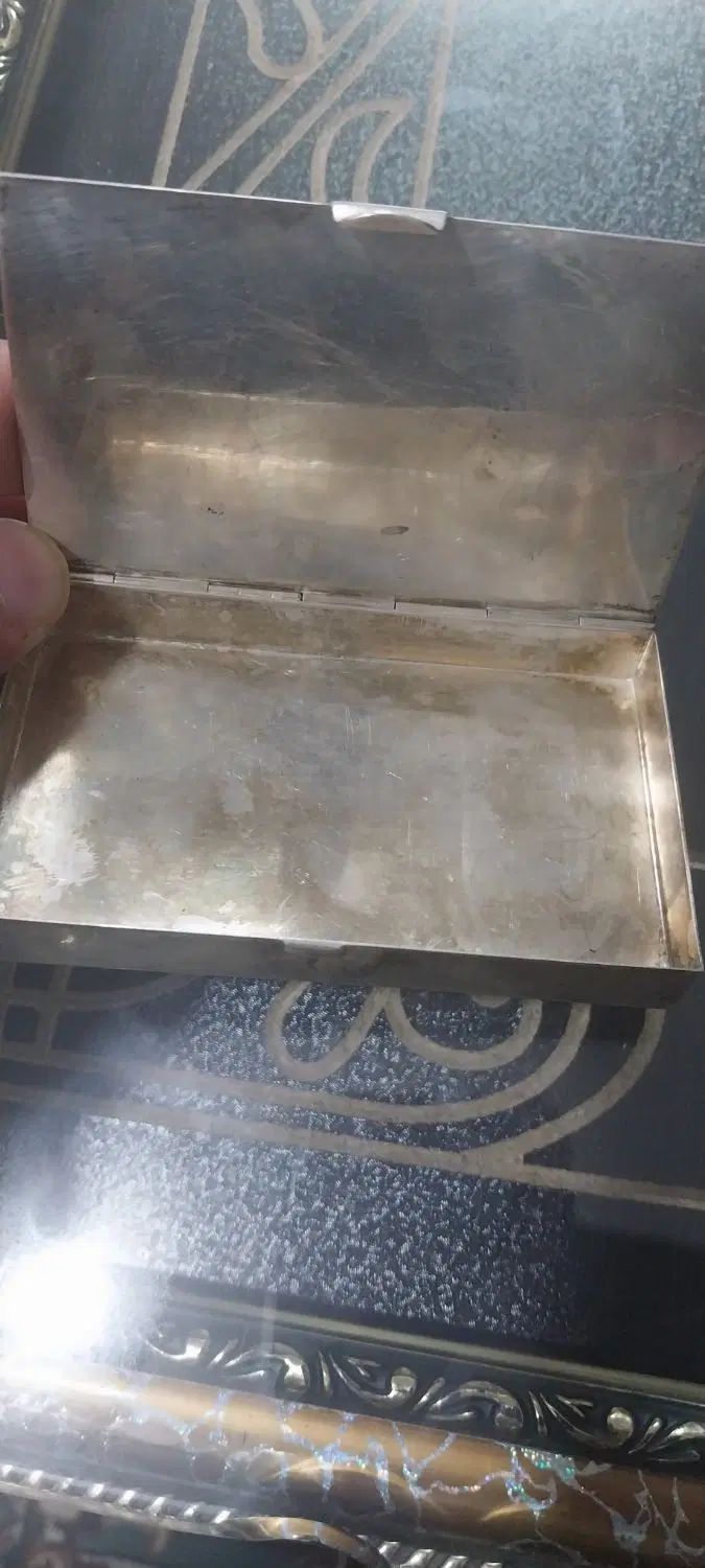 جاسیگاری نقره قدیمی|صنایع دستی و سایر لوازم تزئینی|تهران, آبشار تهران (دریاچه)|دیوار
