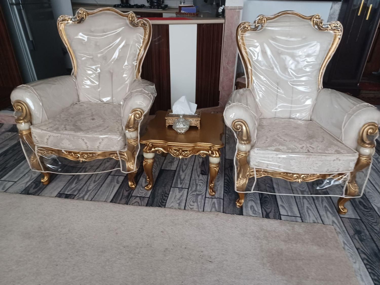 مبل سلطنتی و میز ناهارخوری چوب طبیعی|مبلمان خانگی و میز عسلی|سهند, |دیوار