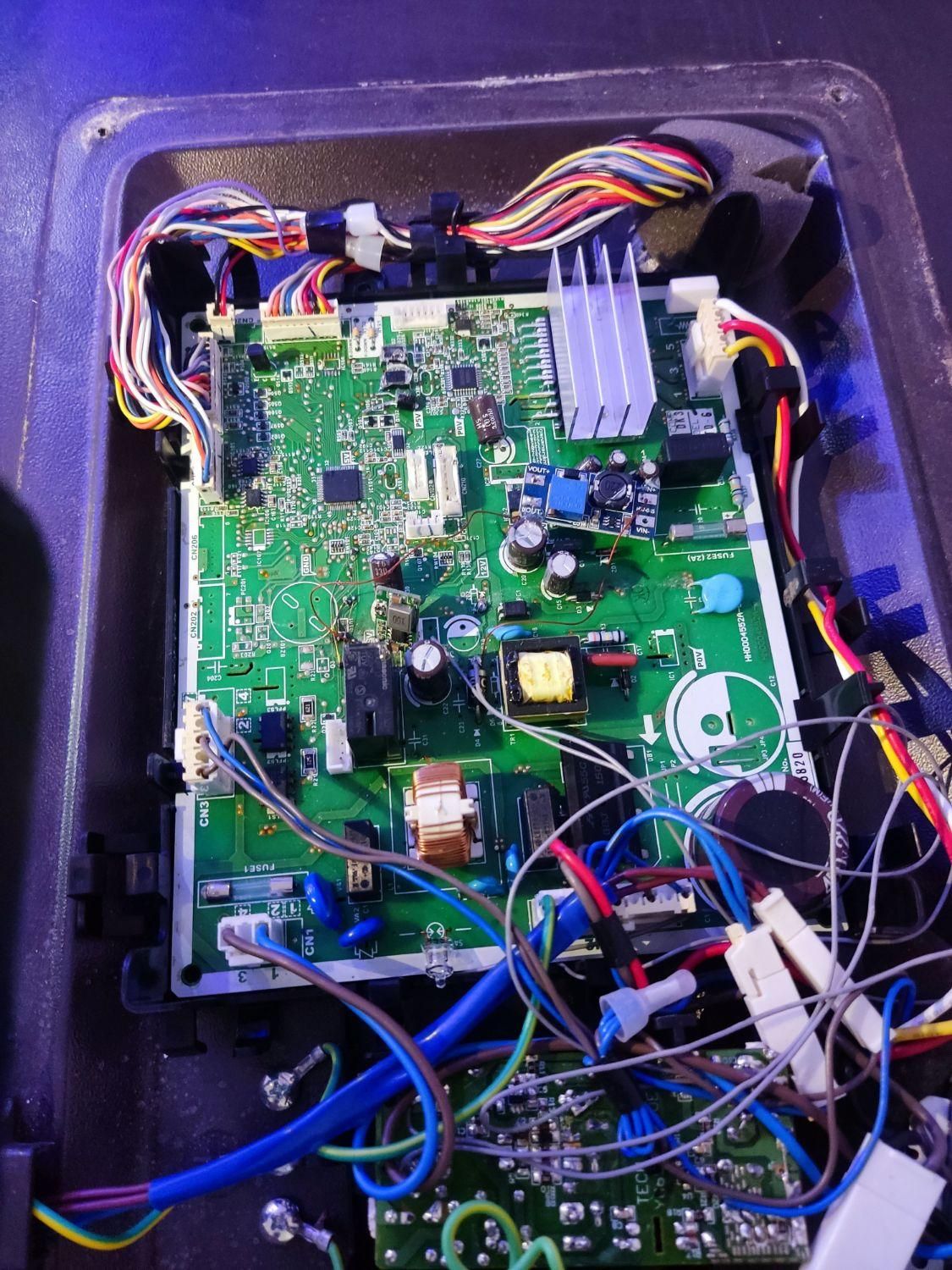 تعمیر حرفه ای(ضمانتی و سریع) لوازم خانگی دکتر برد|خدمات پیشه و مهارت|جیرفت, |دیوار