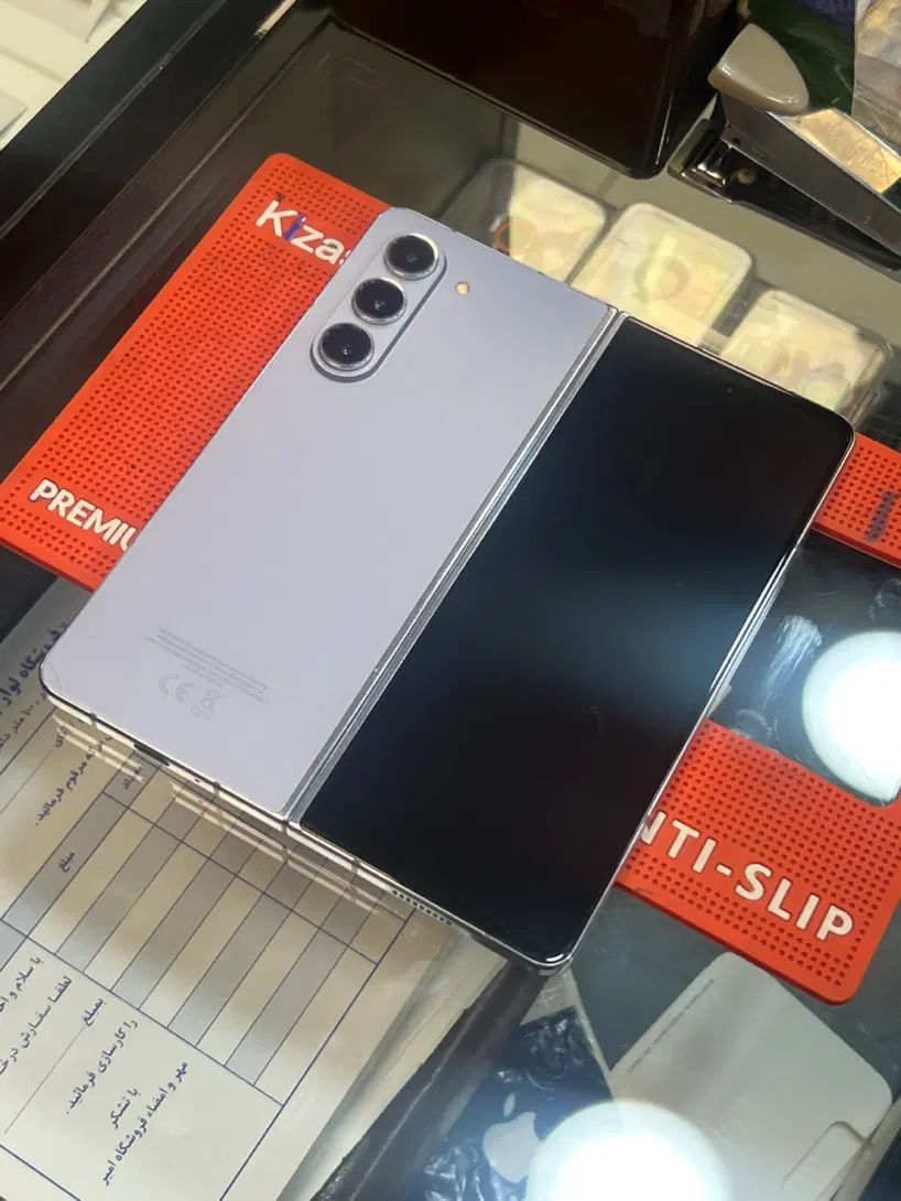 samsung z fold|موبایل|کرج, مهرویلا جنوبی|دیوار