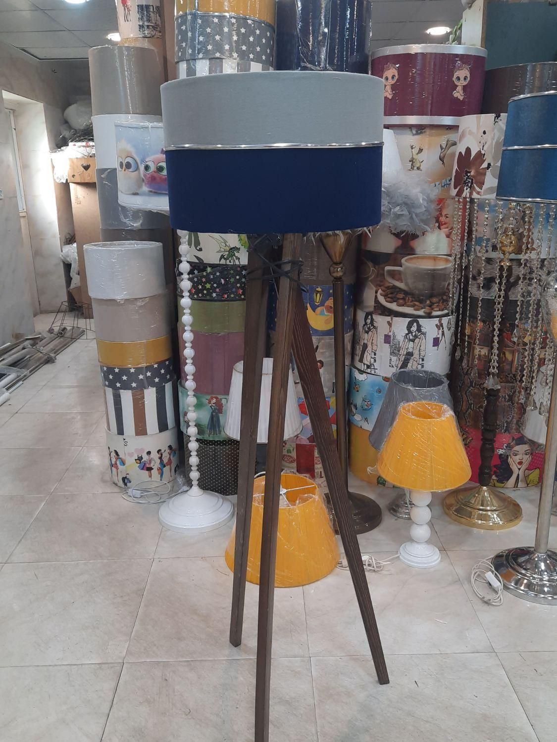 آباژور چوبی جدید|چراغ خواب و آباژور|تهران, وردآورد|دیوار