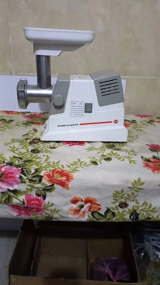 چرخ گوشت|خردکن، آسیاب، غذاساز|کرج, جهان‌شهر|دیوار