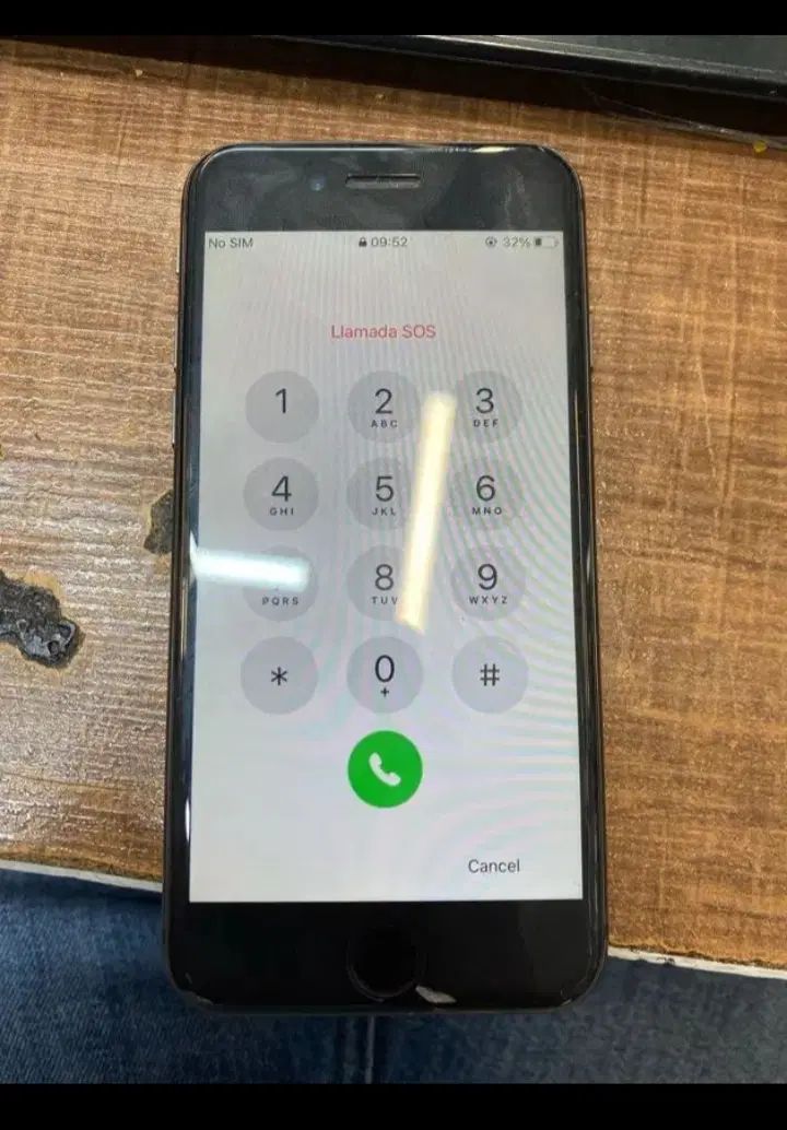 اپل iPhone 8 با حافظهٔ ۲۵۶ گیگابایت|موبایل|اصفهان, حسین‌آباد|دیوار