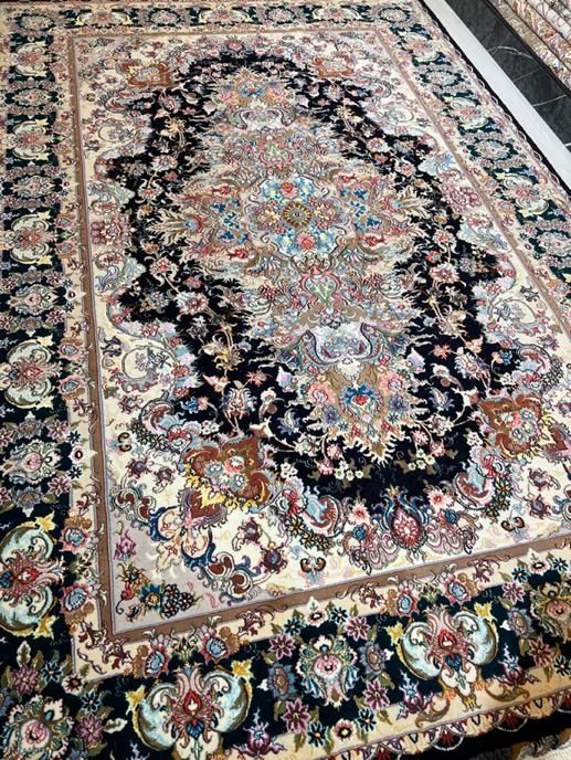 فرش جفت ۶متر دستباف طرح تبریز سالارچله ابریشم ۵۰رج|فرش|تهران, دریاچه شهدای خلیج فارس|دیوار