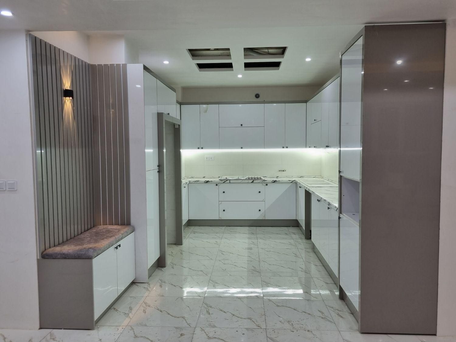 کابینت و کمددیواری سفید براق|مصالح و تجهیزات ساختمان|پردیس, فاز ۲|دیوار