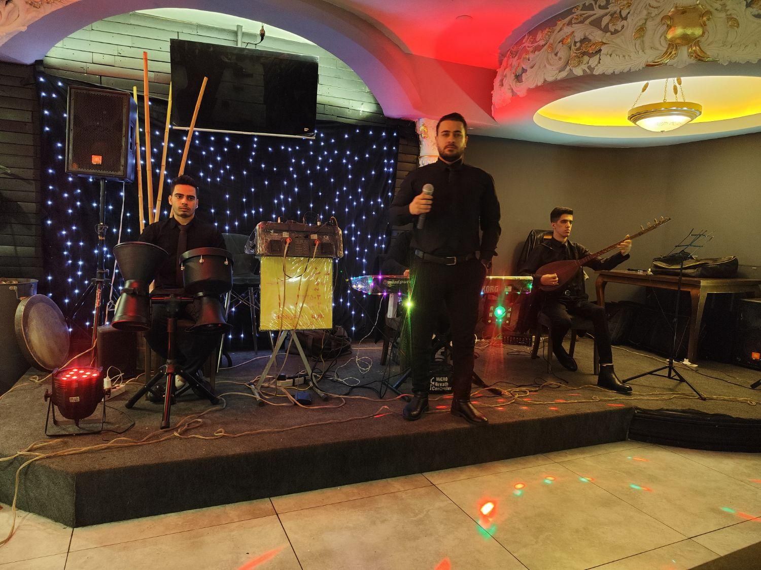 گروه ارکست طنین بعد تالاری دیجی جلودری|خدمات پذیرایی، مراسم|اسلام‌شهر, زرافشان|دیوار