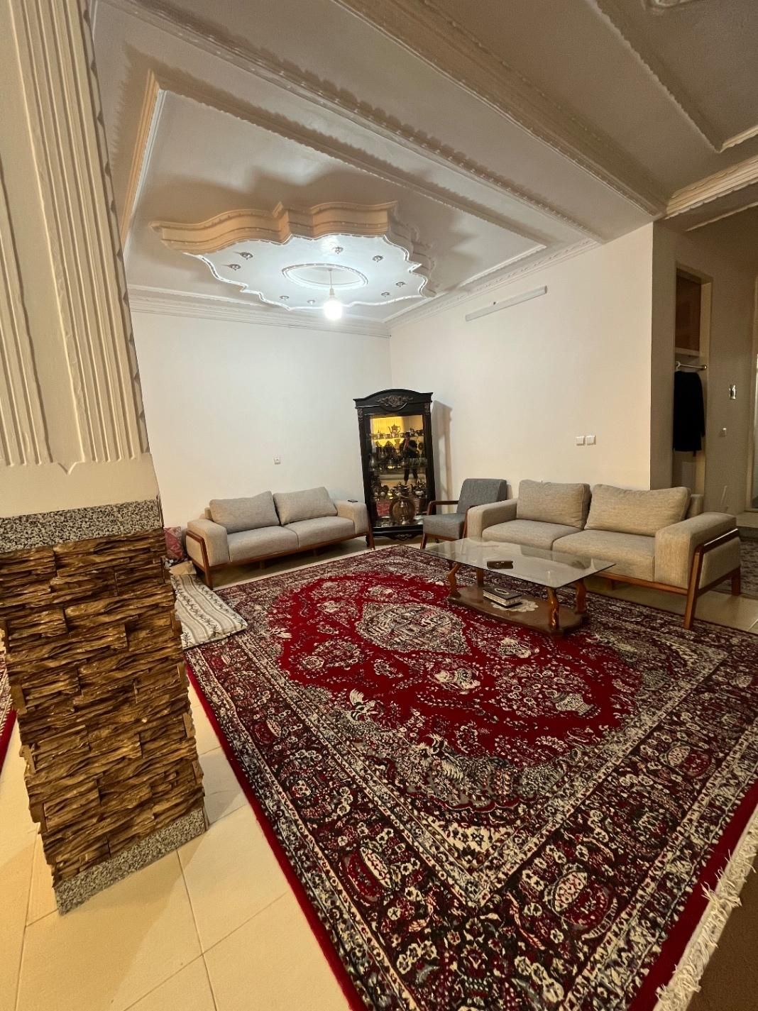 خانه ویلایی باغ ۱۸ هزاری|فروش خانه و ویلا|زرند, |دیوار