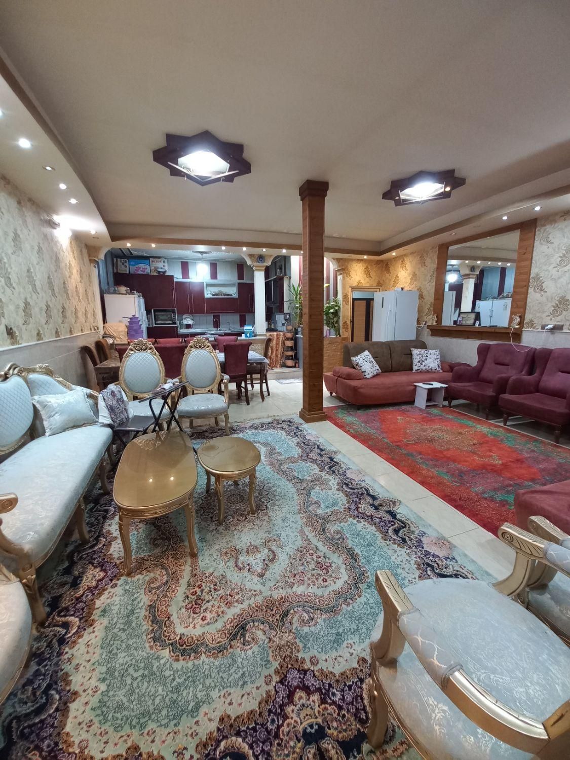 ویلایی دوطبقه بازسازی شده در محدوده حکیم و رسالت|فروش خانه و ویلا|قم, یزدان‌شهر|دیوار