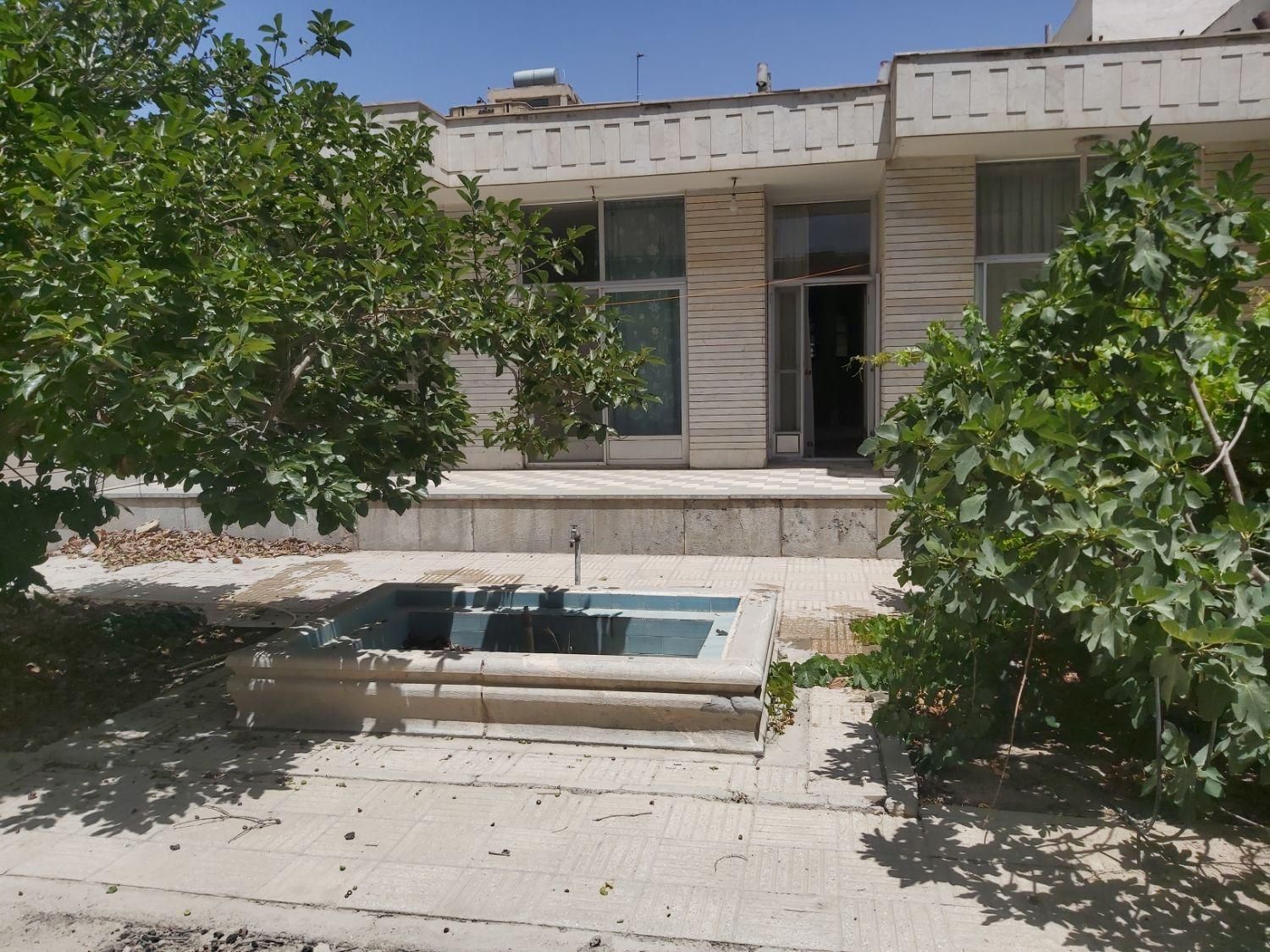 ویلایی۳۶۰متری/حیاط دار/ مهدکودک و آموزشگاه/جابر|اجارهٔ خانه و ویلا|اصفهان, طامه|دیوار