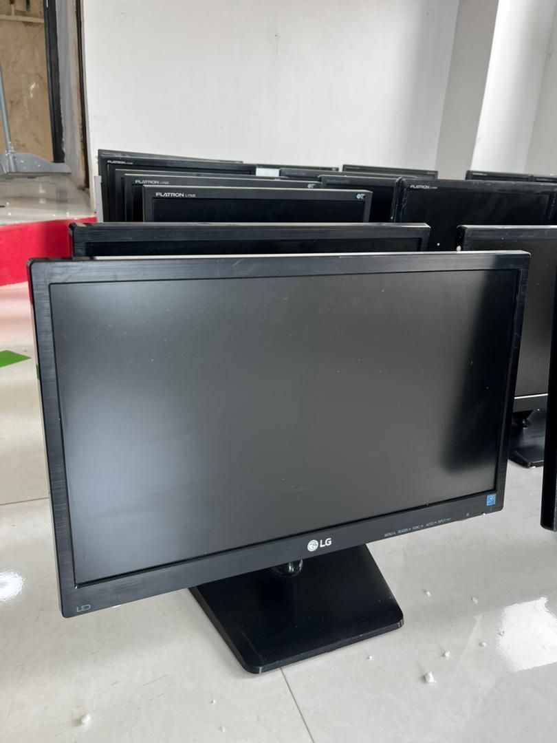 Lcd|قطعات و لوازم جانبی رایانه|کرمان, |دیوار