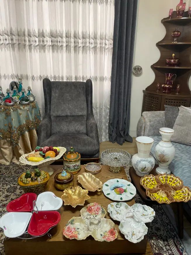 حراج لوازم وظروف منزل مبلمان شمعدان آنتیک قدیمی|حراج|تهران, سعادت‌آباد|دیوار