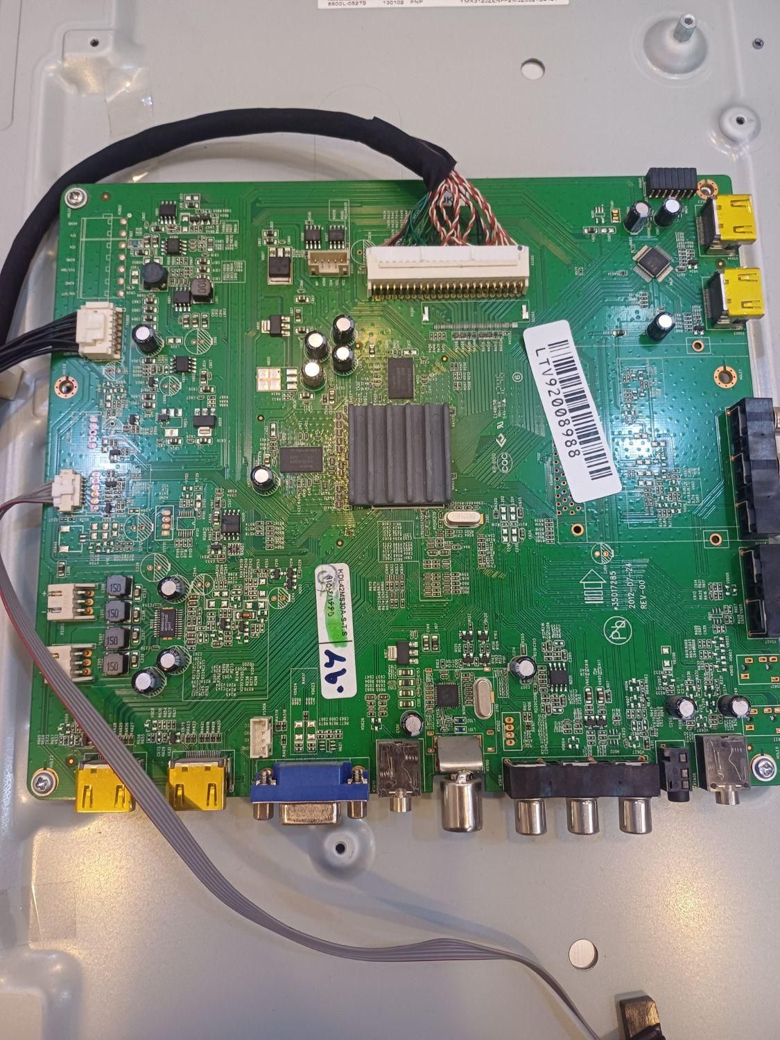 تعمیرات تلویزیون(LED و LCD) محصولات صوتی|خدمات پیشه و مهارت|فولادشهر, B5|دیوار