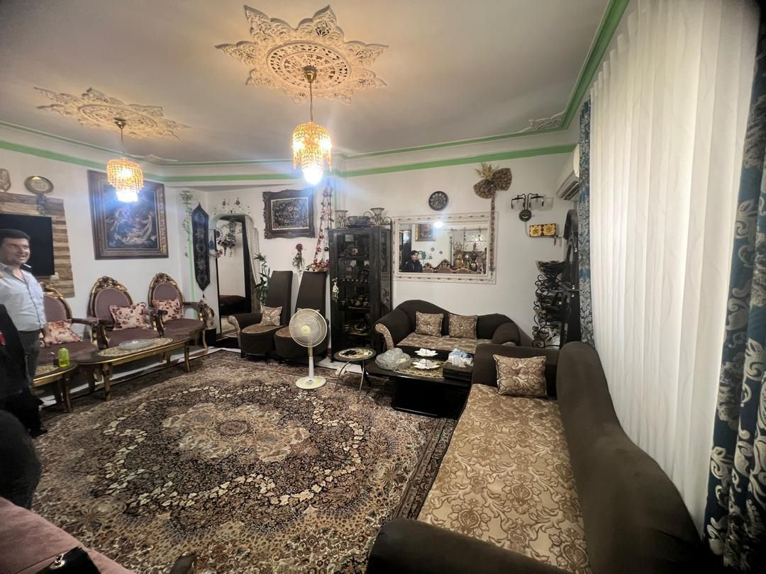 ۷۵متر/سنددار/چندقدمی خیابان اصلی|فروش آپارتمان|رشت, دروازه لاکان|دیوار