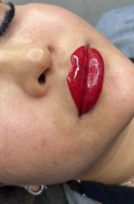 آرایش دائم  میکروپگمینتشن  باقیمت باور نکردنی|خدمات آرایشگری و زیبایی|ساوه, |دیوار