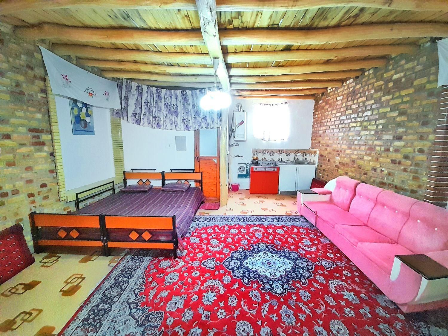 اجاره روزانه/هفتگی/ماهانه ویلا ۳۰۰ متری در باغرود|اجارهٔ کوتاه‌مدت ویلا و باغ|نیشابور, باغرود|دیوار