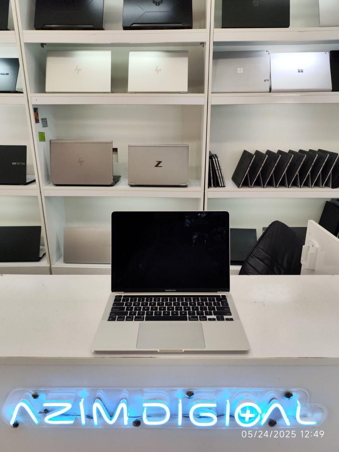 لپ تاپ اپل Macbook pro 2022 پردازنده M2|رایانه همراه|رشت, اسماعیل آباد|دیوار