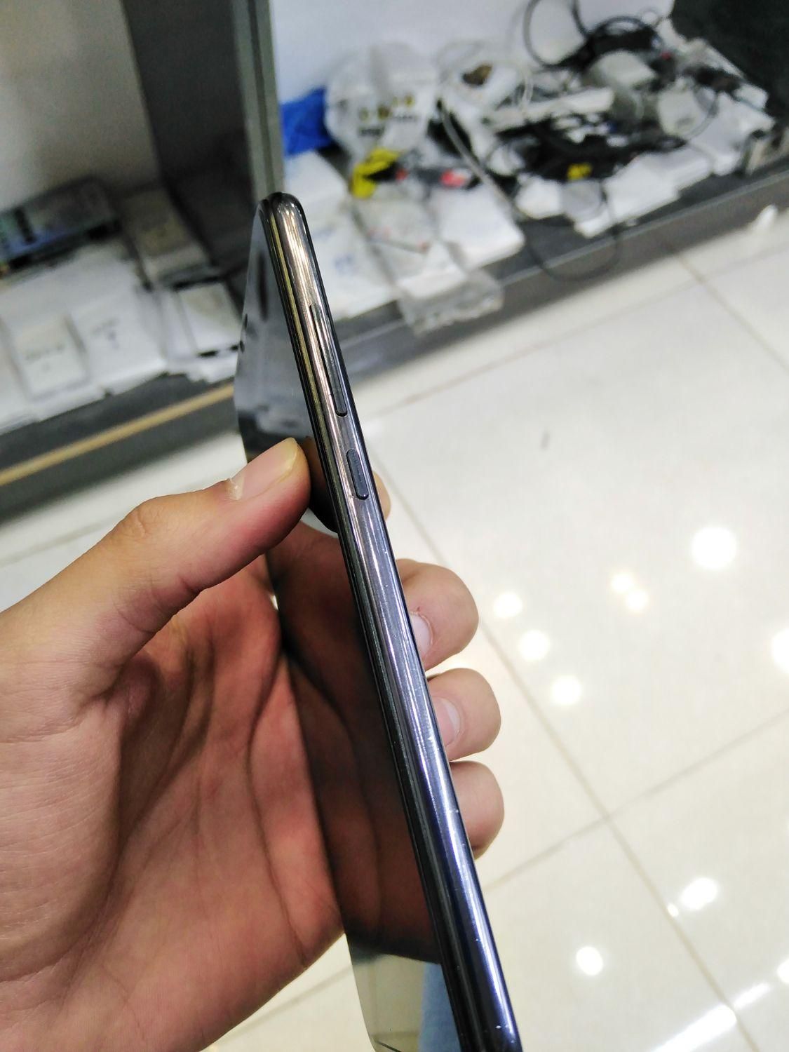 شیائومی Mi 8 Lite با حافظهٔ ۱۲۸ گیگابایت|موبایل|شیراز, حجت آباد|دیوار
