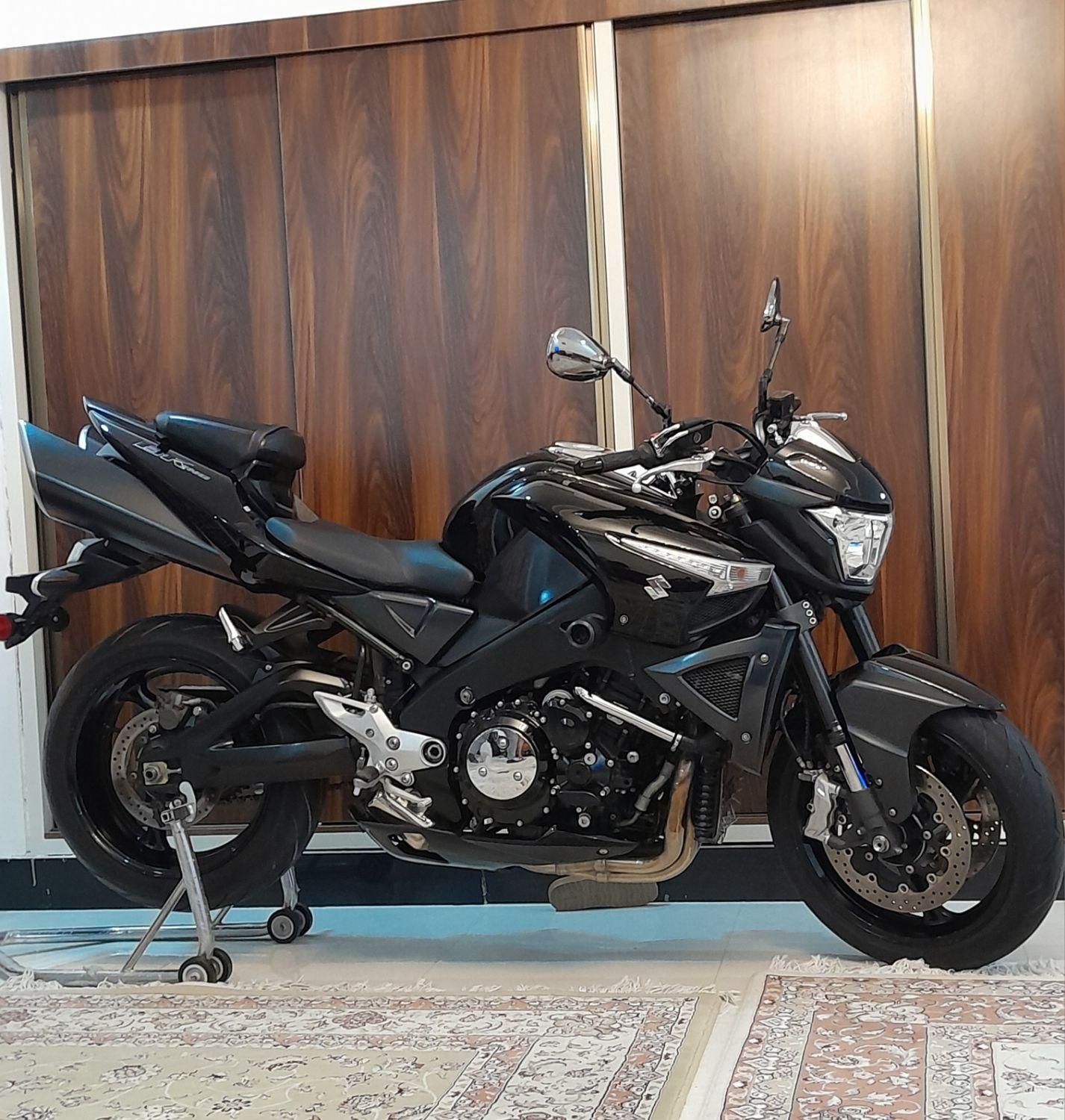 suzuki bking|موتورسیکلت|تهران, آبشار|دیوار