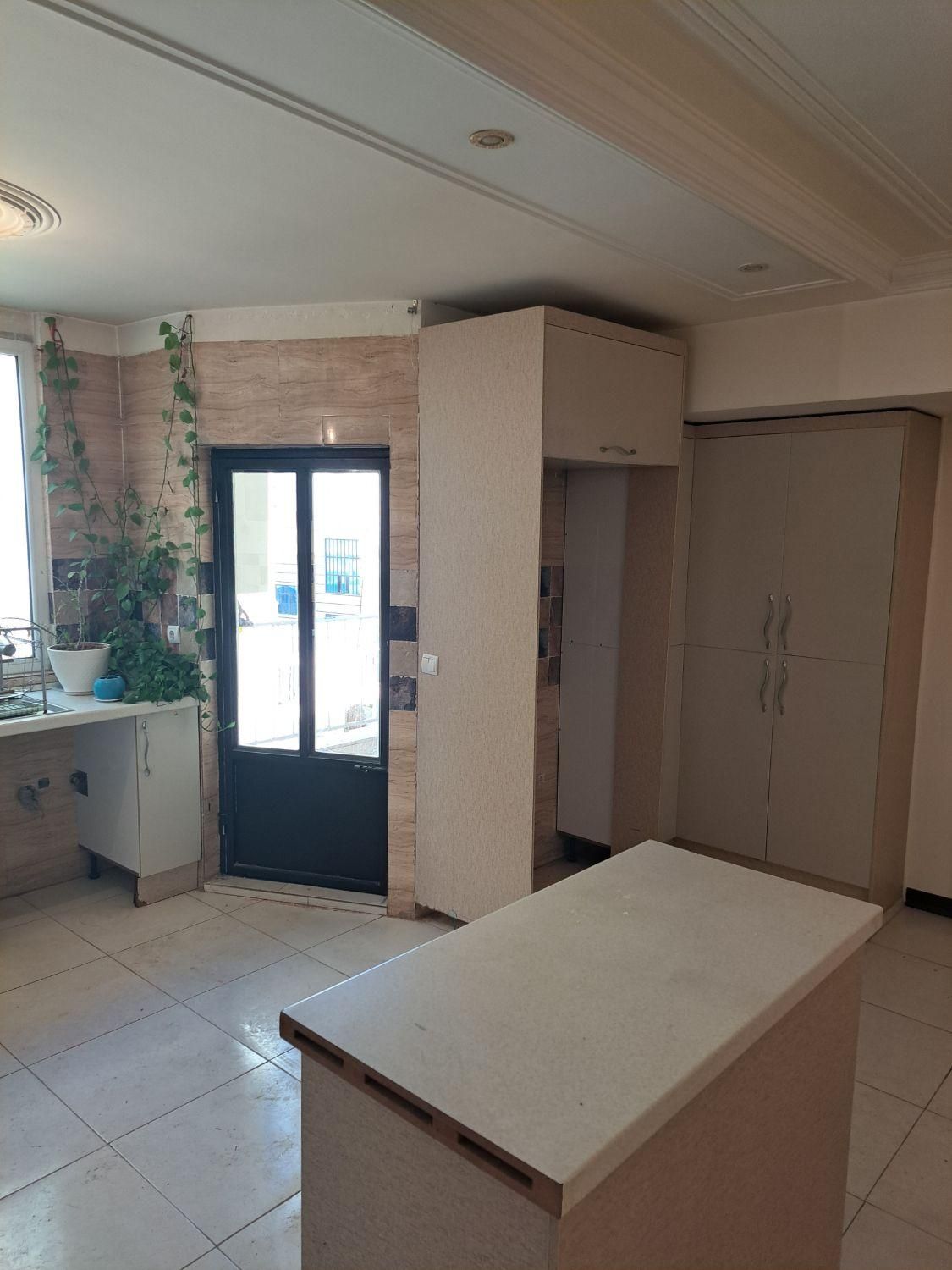 واحد ۱۱۰ متری فول امکانات قولنامه ایی شهرک چمران|فروش آپارتمان|محمدشهر, شهرک چمران|دیوار