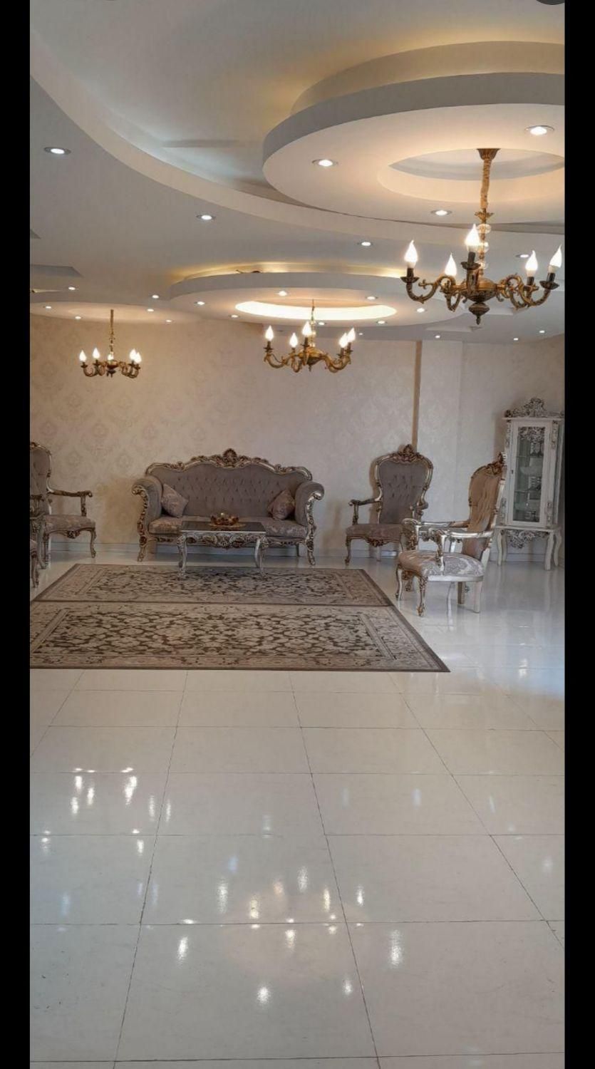 ۲۰۵مترپنت هاوس غرق نور/۳خواب/کتویی غربی گلشهر|اجارهٔ آپارتمان|کرج, گلشهر|دیوار