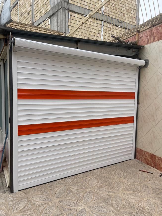 کرکره برقی و انواع درب اتوماتیک(پرداخت ماهانه)|خدمات پیشه و مهارت|لنجان, |دیوار