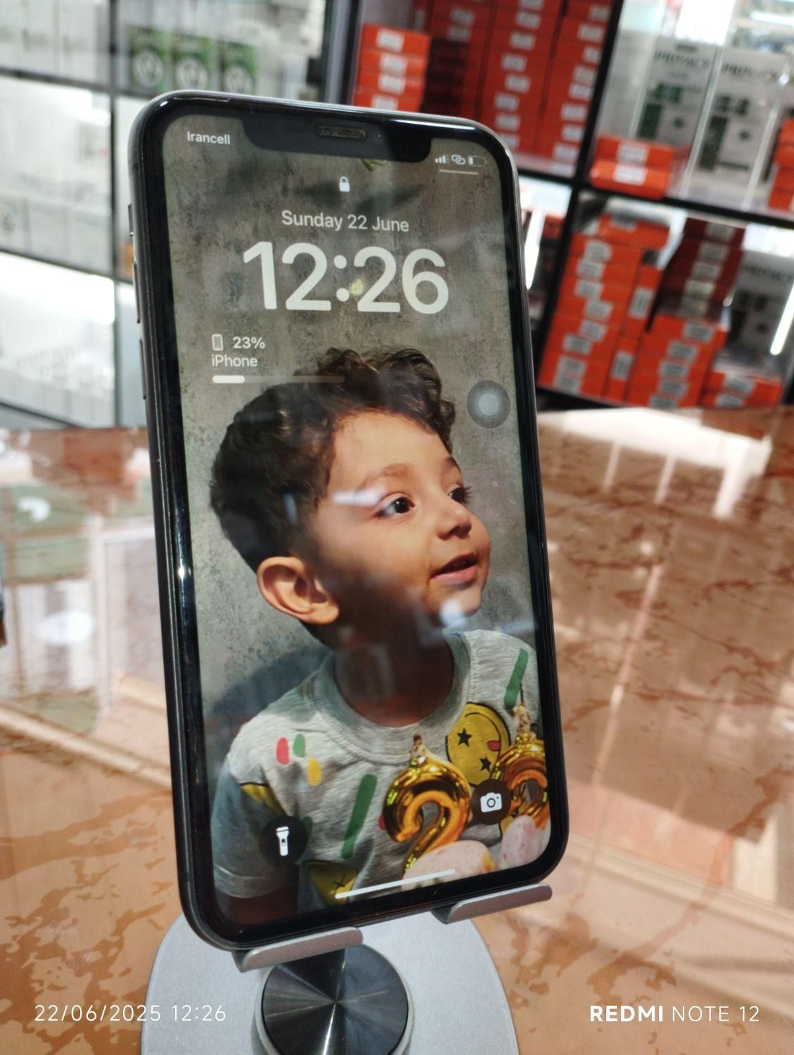 اپل iPhone 11 با حافظهٔ ۱۲۸ گیگابایت|موبایل|شیراز, زند|دیوار