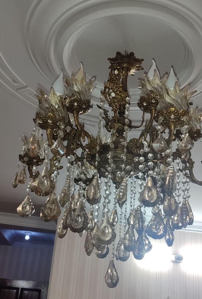 لوستری برنزی شش شاخه|لوستر و چراغ آویز|تهران, گمرک|دیوار