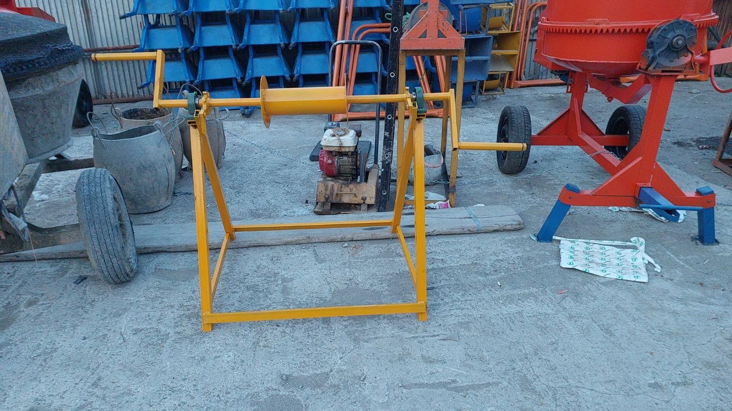 انواع  چرخ چاه  ترمزدار  و  چرخ  بالابر دستی|مصالح و تجهیزات ساختمان|ری, صفاییه (چشمه علی)|دیوار