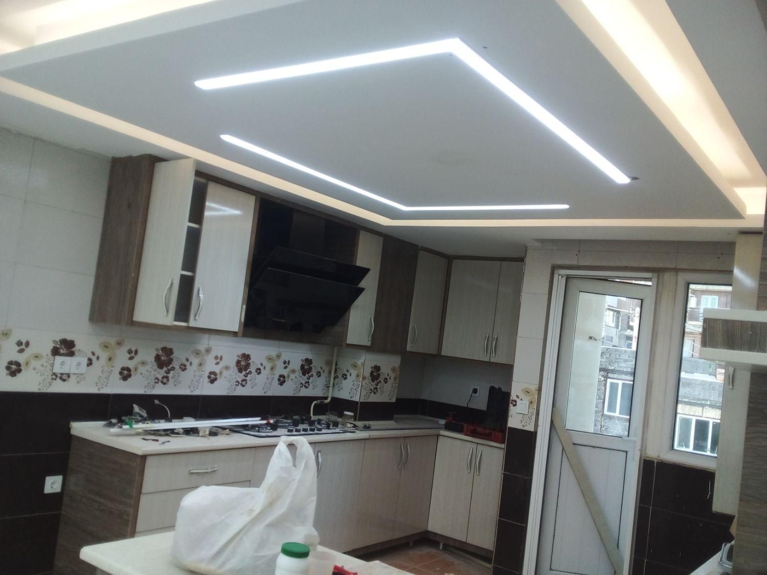 پیمانکاری.وبازسازی منزل.بااکیب حرفه ای.|خدمات پیشه و مهارت|سنندج, |دیوار