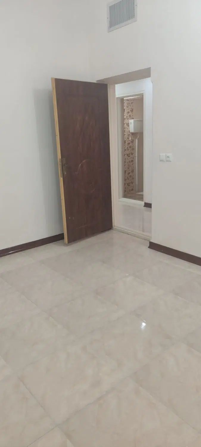 فروش منزل ویلایی نوساز صفر واقع در خیابان ۱۷شهریور|فروش خانه و ویلا|کرمان, |دیوار
