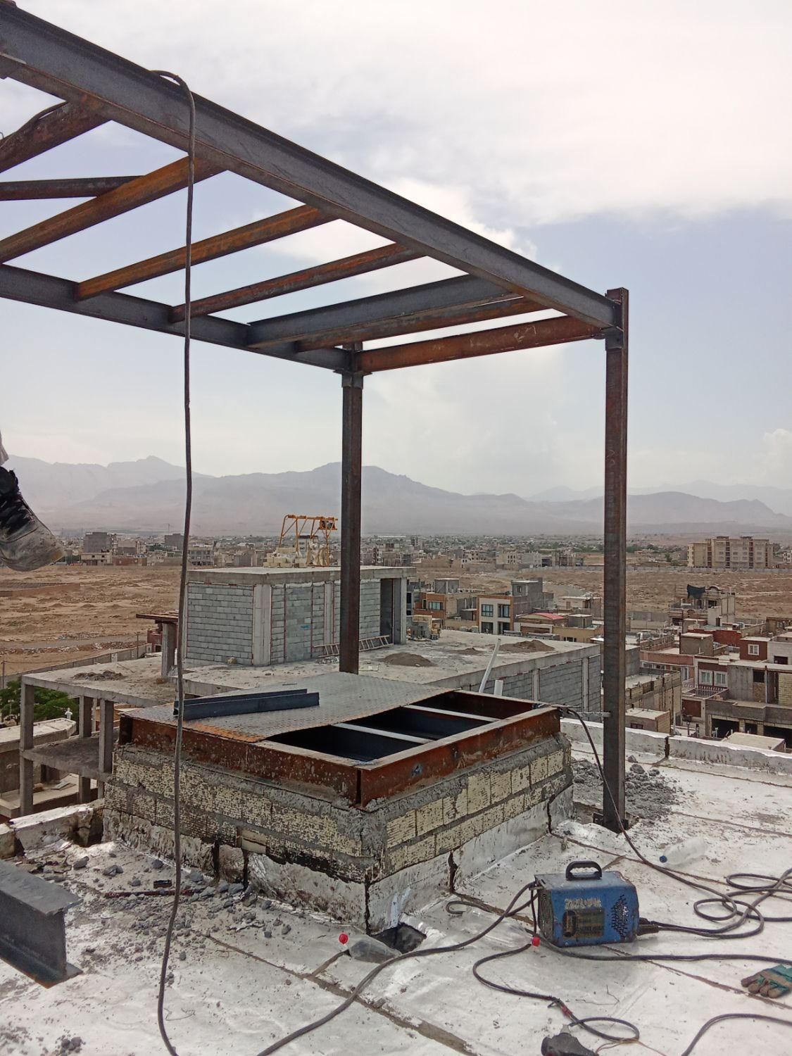 آهن کشی آسانسور و جوشکاری|خدمات پیشه و مهارت|کاشان, فاز ۱ ناجی آباد|دیوار