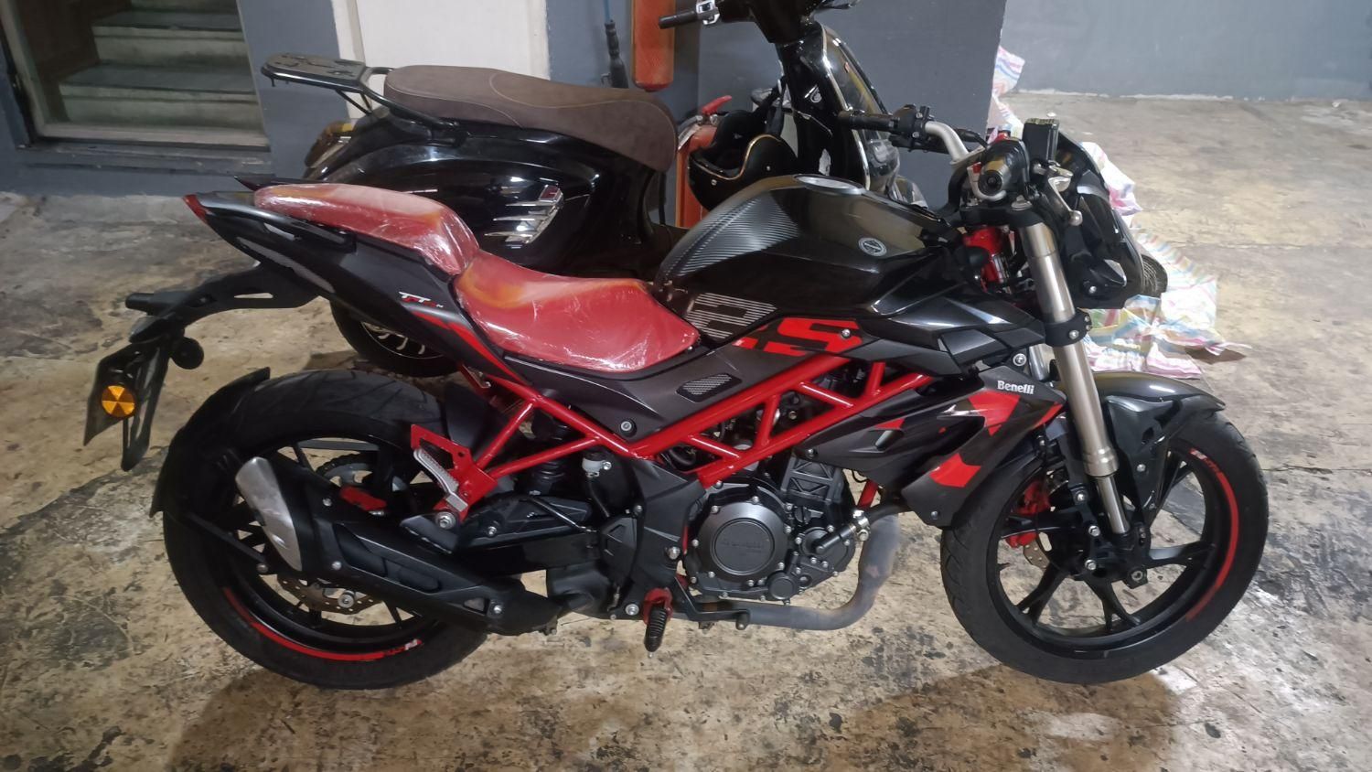 بنلی 250cc وحشی|موتورسیکلت|تهران, نصرت|دیوار