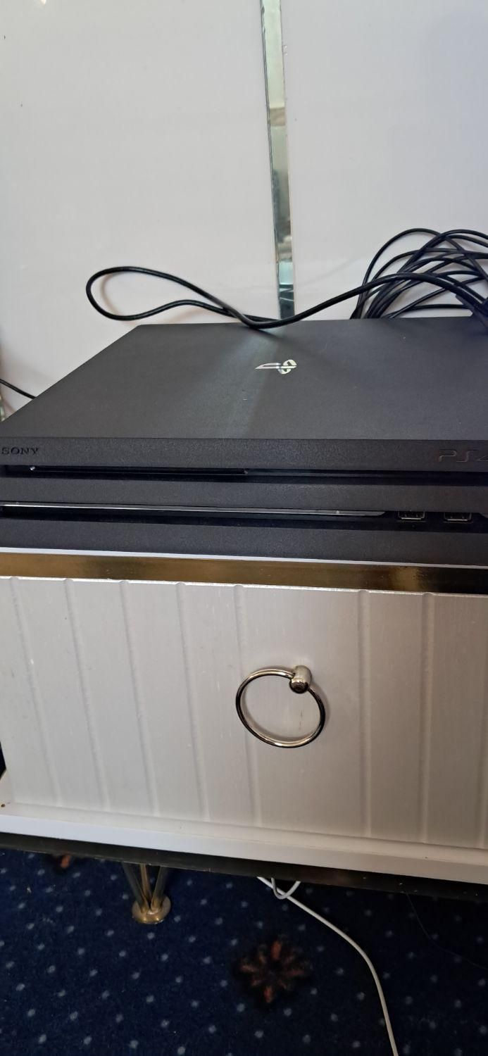 ps4 pro|کنسول، بازی ویدئویی و آنلاین|تاکستان, |دیوار