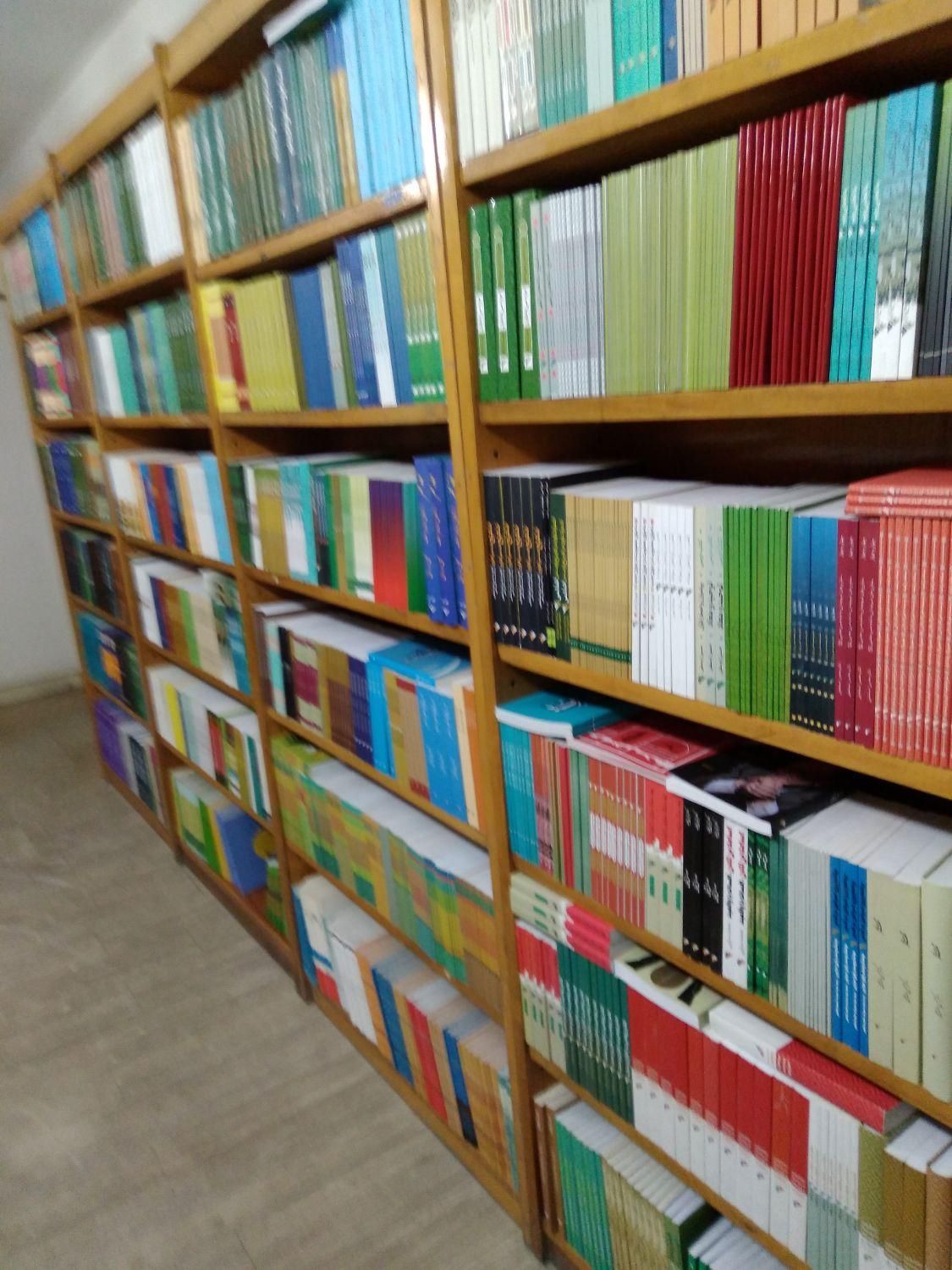 خرید کتاب کاغذ باطله و ضایعات|کتاب و مجله|تهران, ونک|دیوار