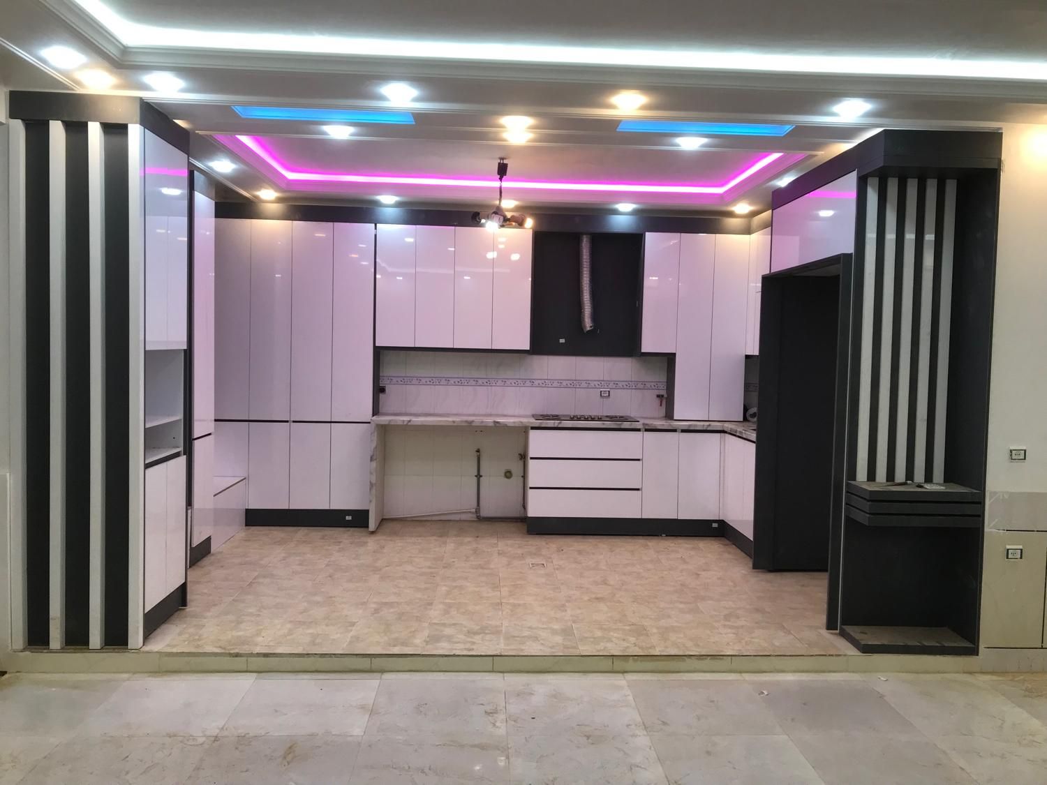 کابینت۶۸۰۰کمددیواری۳۸۰۰باچک بلندمدت|مصالح و تجهیزات ساختمان|همدان, |دیوار