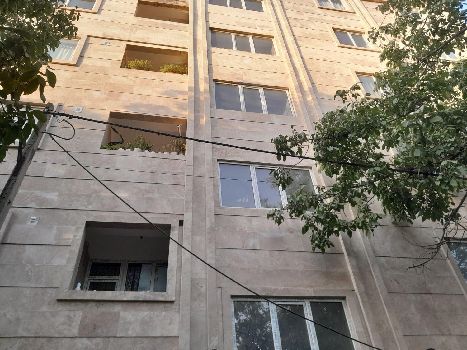 آپارتمان ۱۱۰متر دوخواب|فروش آپارتمان|کرج, کلاک نو|دیوار